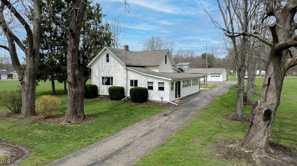 20690 Lake Park Boulevard - Photo 1