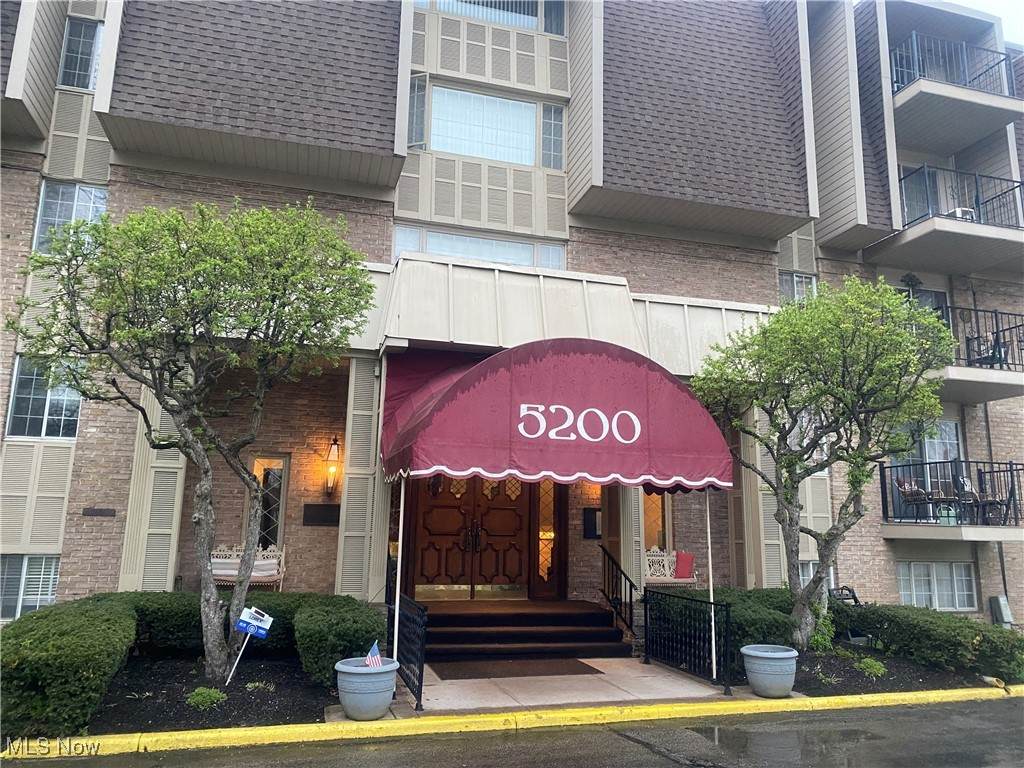 5200 West Boulevard - Photo 1