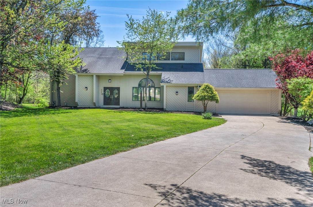 3346 Country Club Drive - Photo 1