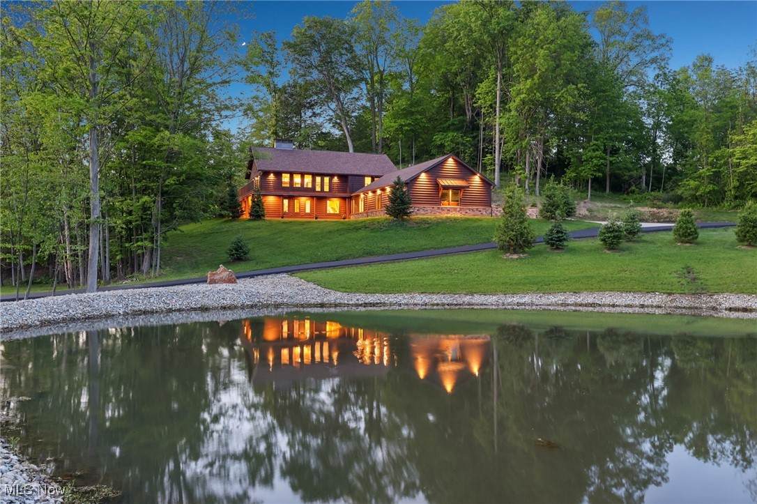 6915 Eagle Road - Photo 1