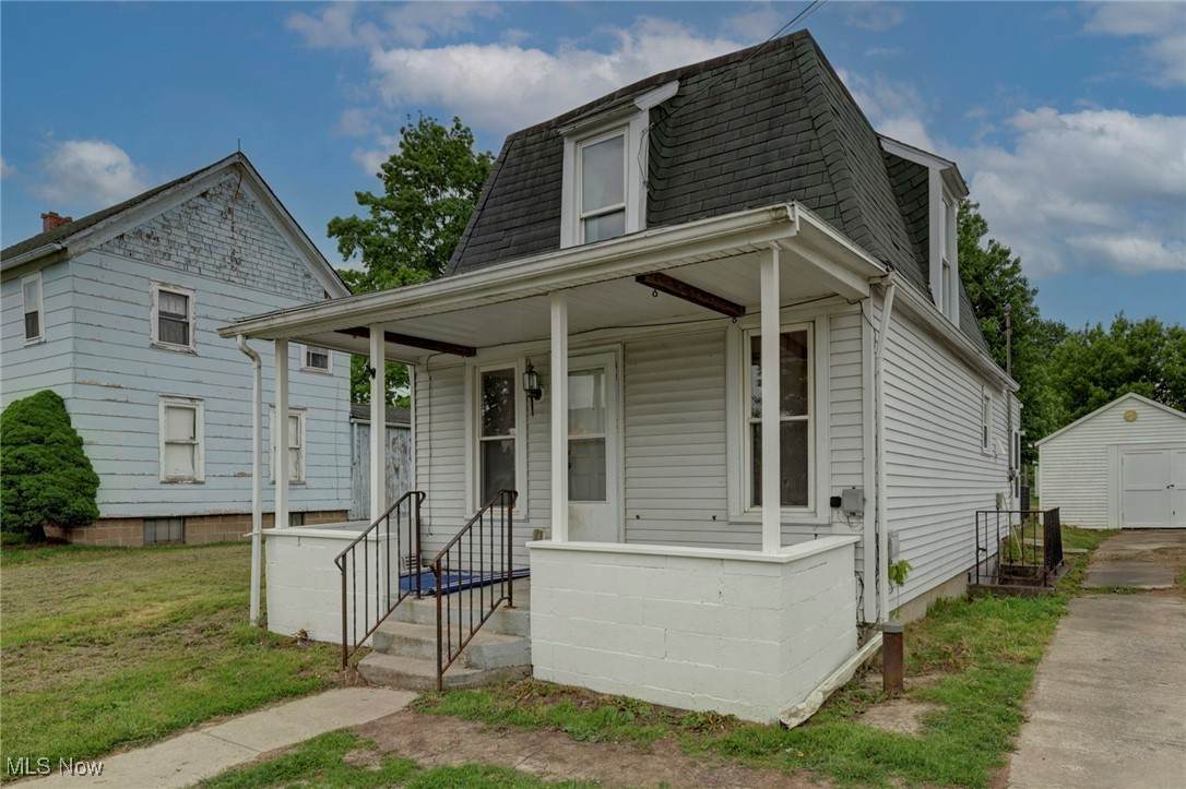 6662 Norwalk Road - Photo 1