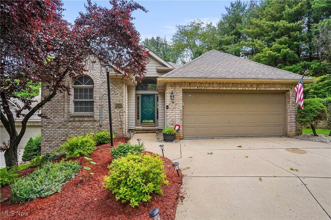 2801 Valley Road - Photo 1