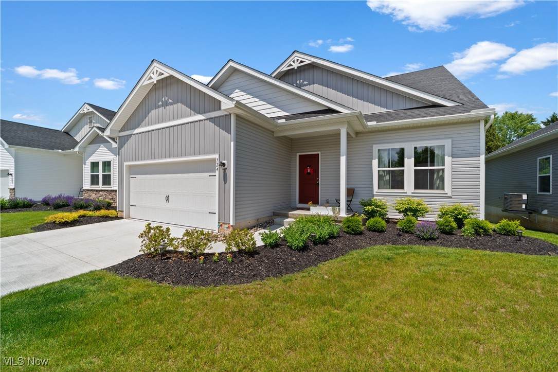 724 Hampshire Court - Photo 1