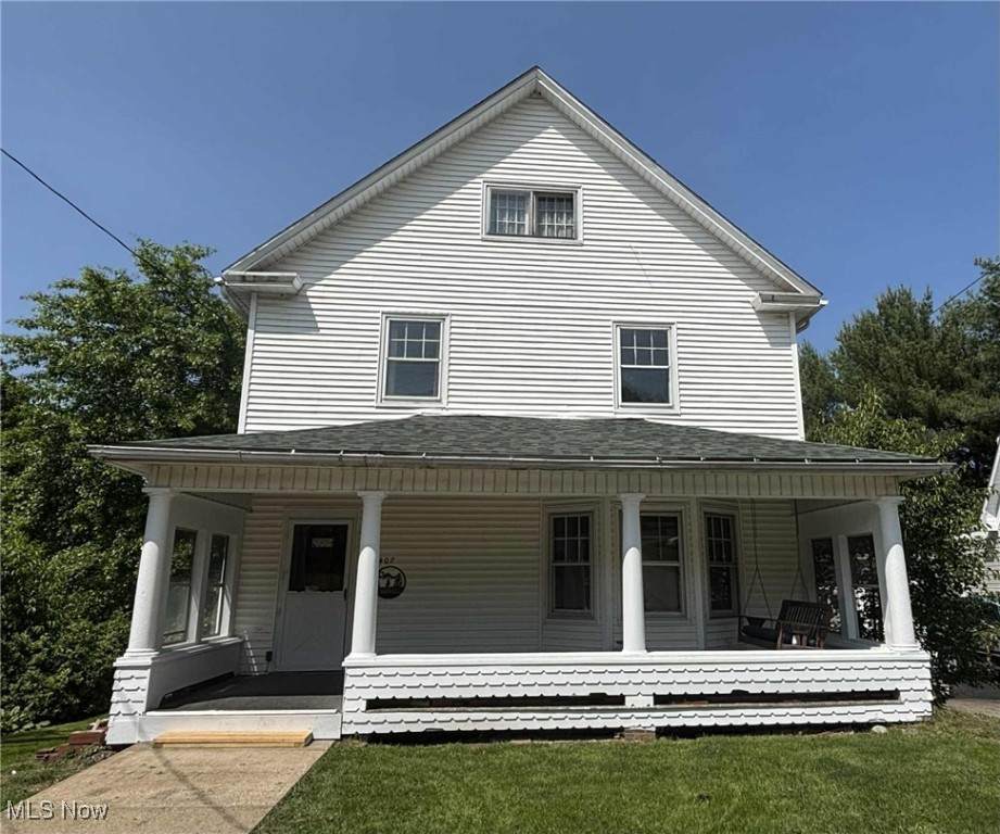 407 Main Street - Photo 1