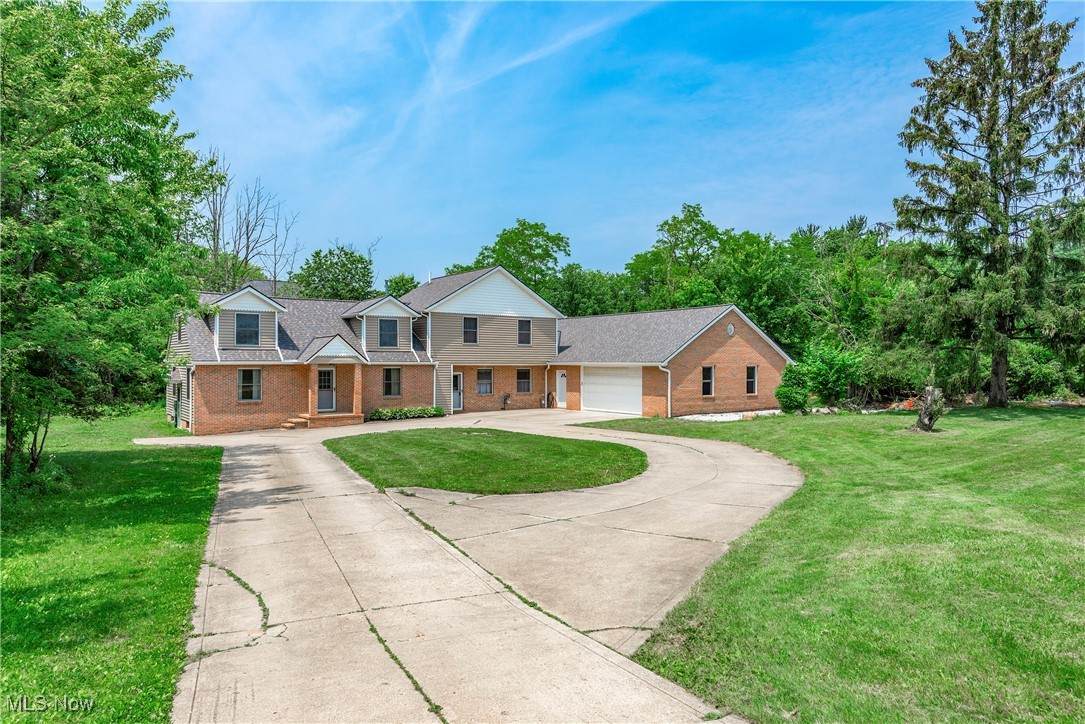 9990 Broadview Road - Photo 1