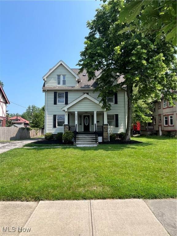 12988 Clifton Boulevard - Photo 1