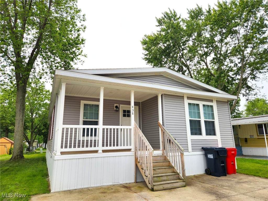 438 Westwoods - Photo 1