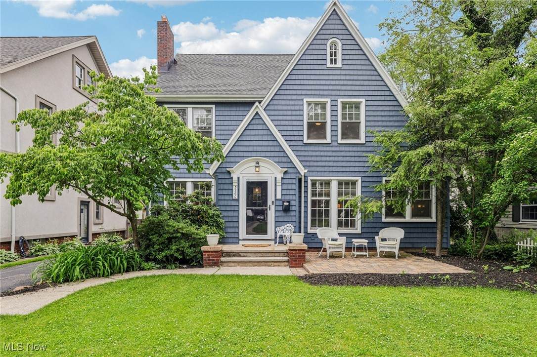 3260 Elsmere Road - Photo 1
