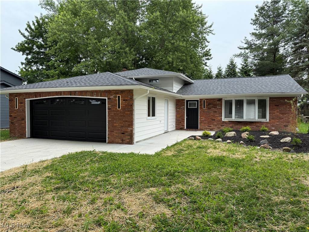 16667 Drake Road - Photo 1