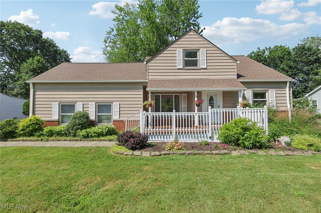 11 Shawondassee Drive - Photo 1