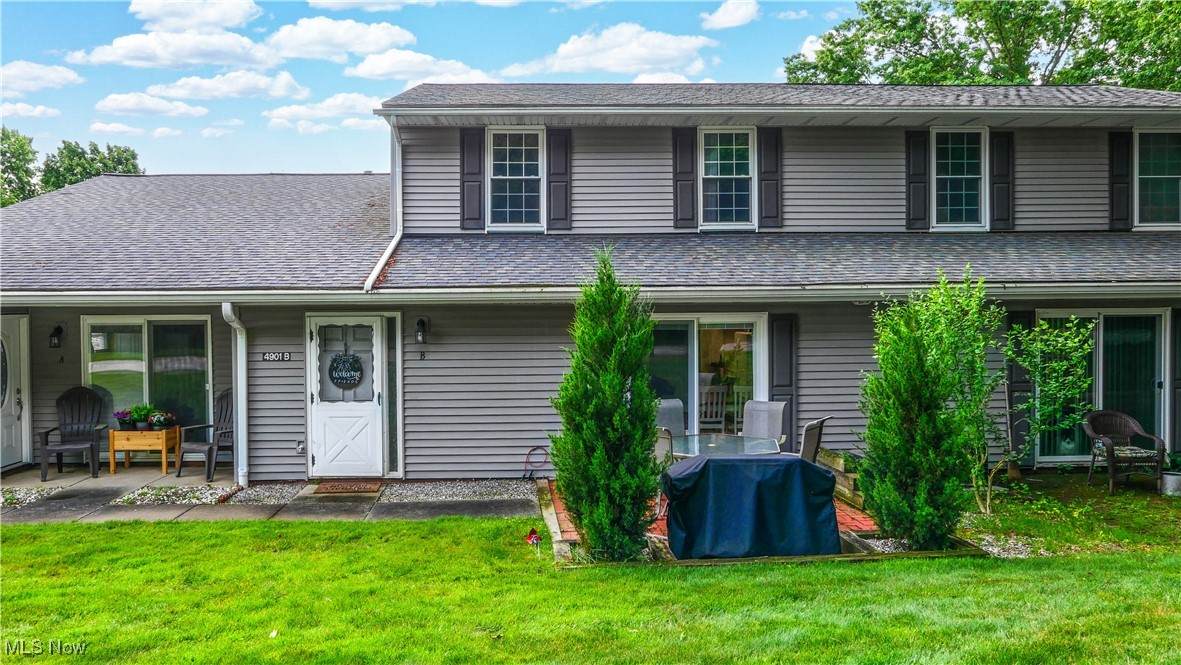 4901 Independence Circle - Photo 1