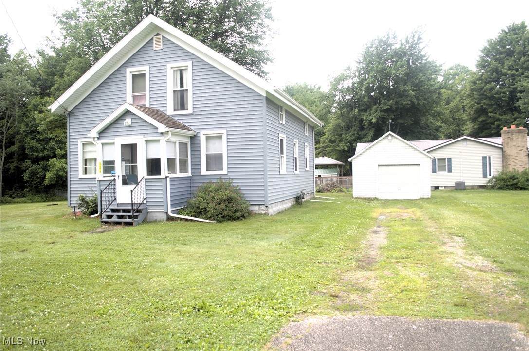 139 Salisbury Rd - Photo 1