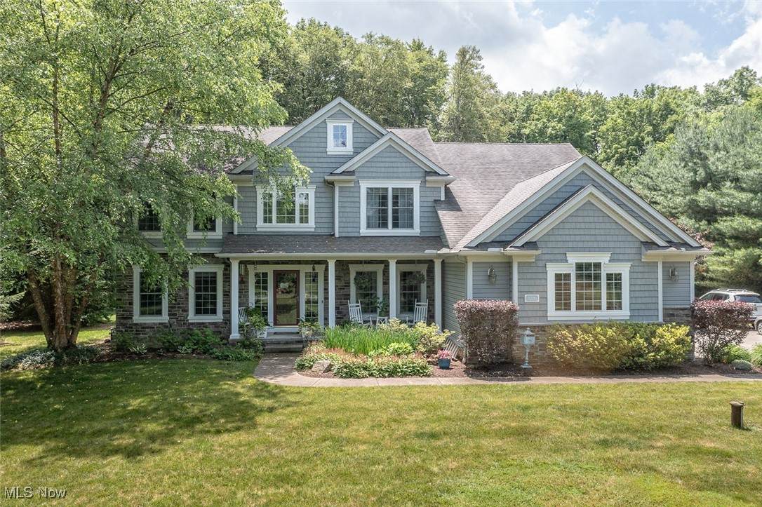 5226 Maplewood Farm Drive - Photo 1