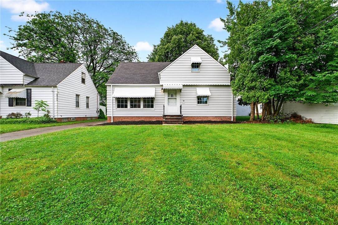 72 Flora Drive - Photo 1