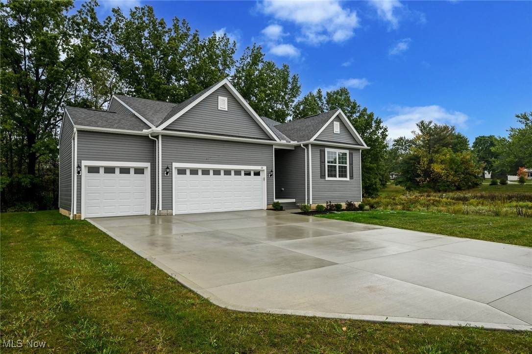 132 Country Meadow Lane - Photo 1