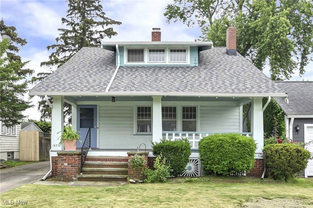 15711 Lakewood Heights Boulevard - Photo 1