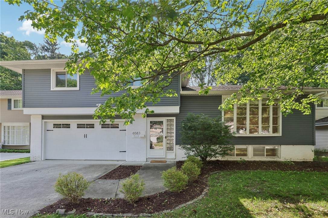 6583 Edgemoor Avenue - Photo 1