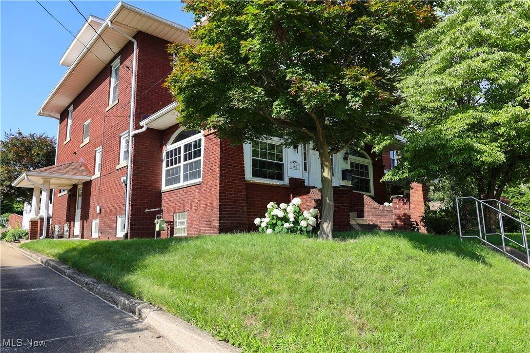 129 5th Street - Photo 1
