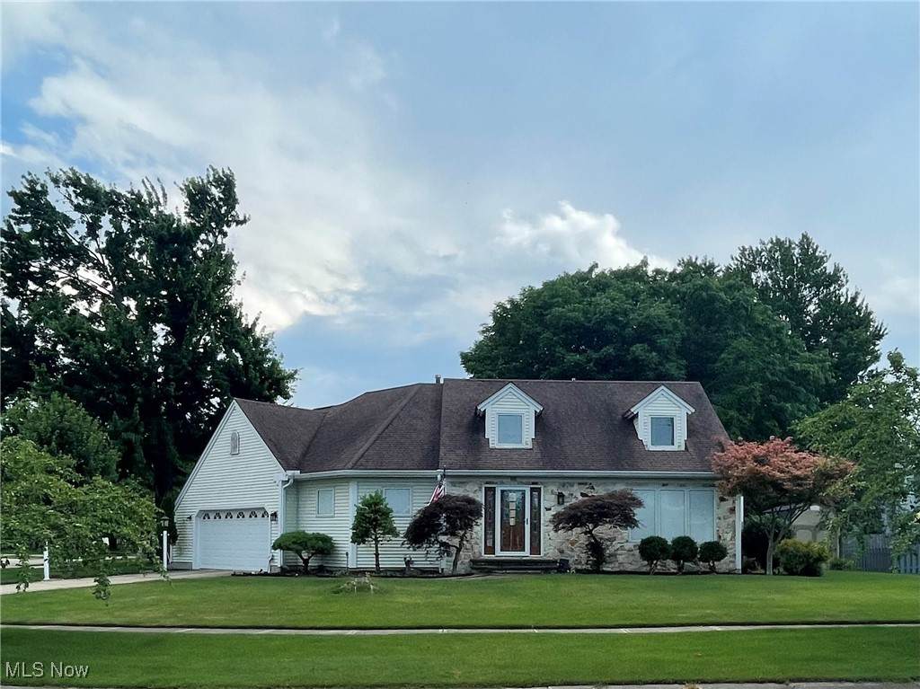 166 Loyola Drive - Photo 1