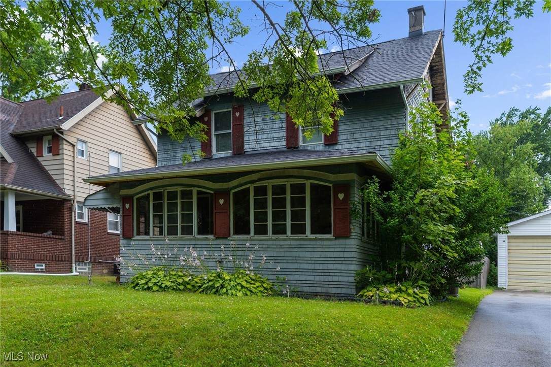 507 5th Street - Photo 1