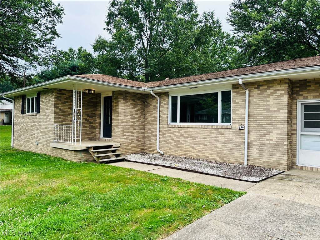 https://bt-photos.global.ssl.fastly.net/mlsnowhh/orig_boomver_1_5138514-2.jpg