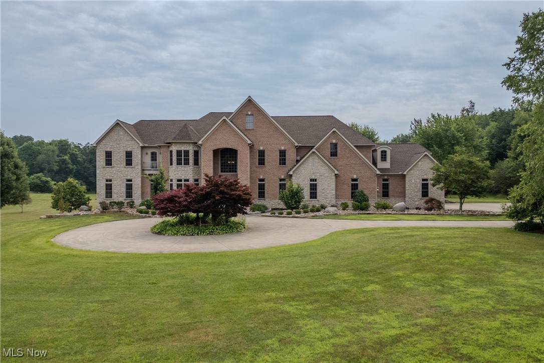 6560 Red Brush Road - Photo 1