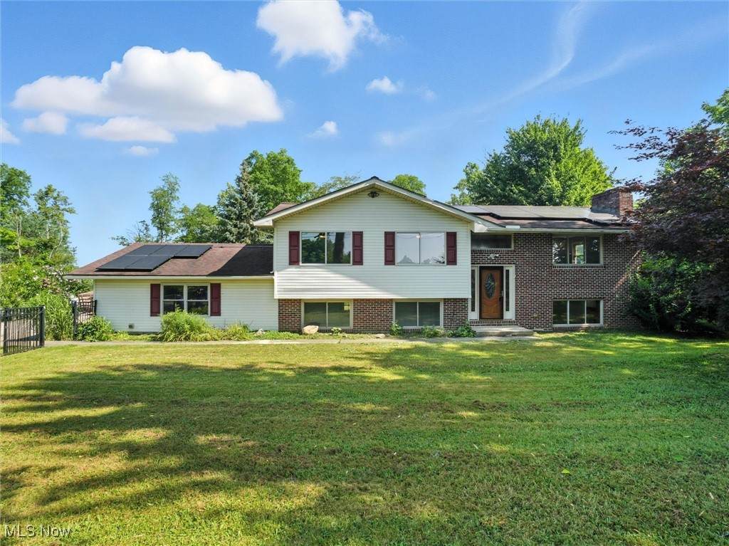 3337 Pioneer Trail - Photo 1