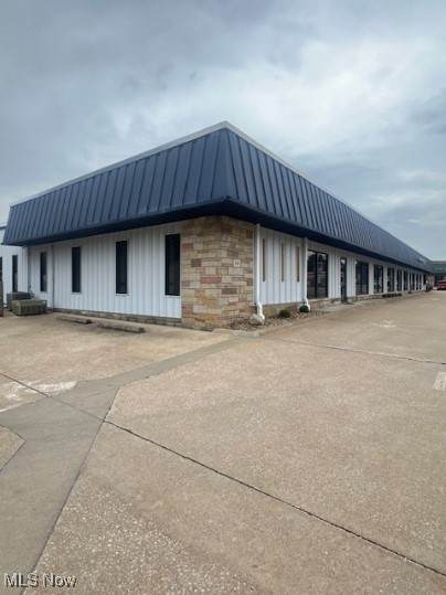1016 Washington Street - Photo 1