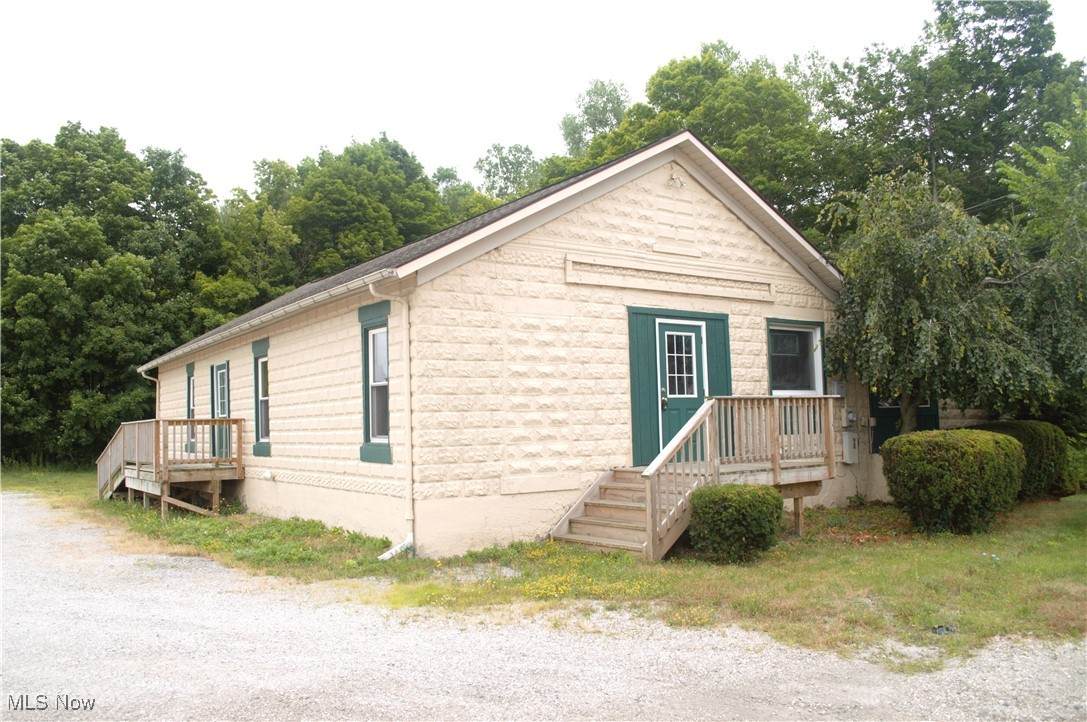 150 Lake St - Photo 1
