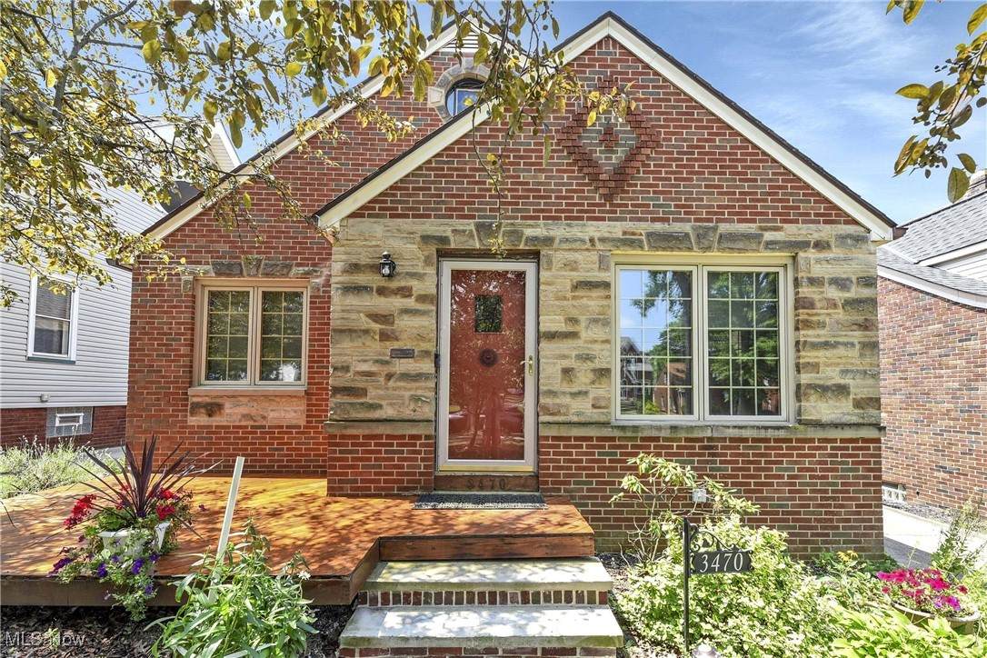 3470 150th Street - Photo 1