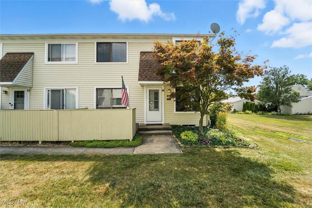 5512 Sutton Lane - Photo 1