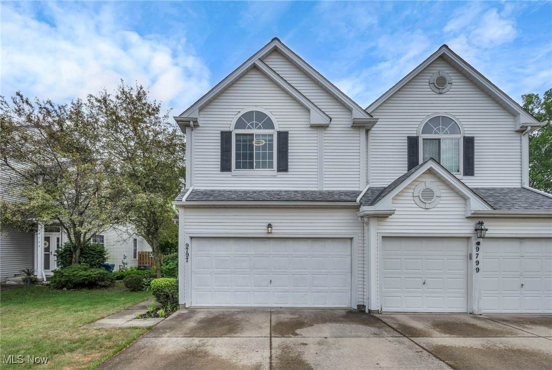 9797 Sugarbush Circle - Photo 1