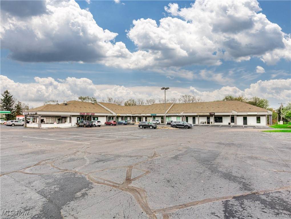3725 Cleveland Massillon Road - Photo 1