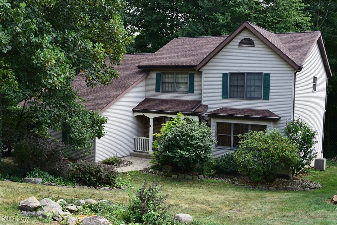 605 Vineyard Way - Photo 1