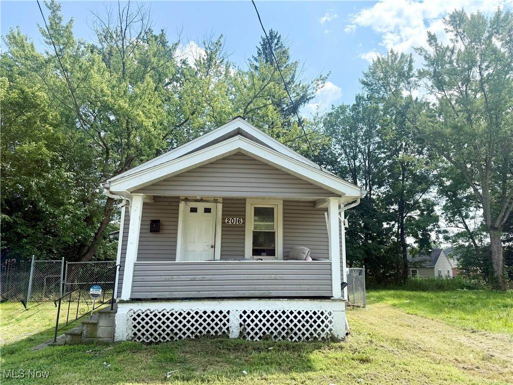 2016 Colonial Street - Photo 1