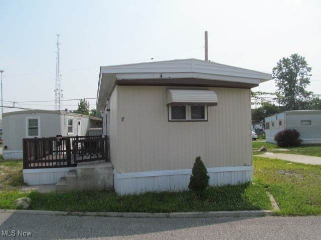 30335 Euclid Avenue - Photo 1