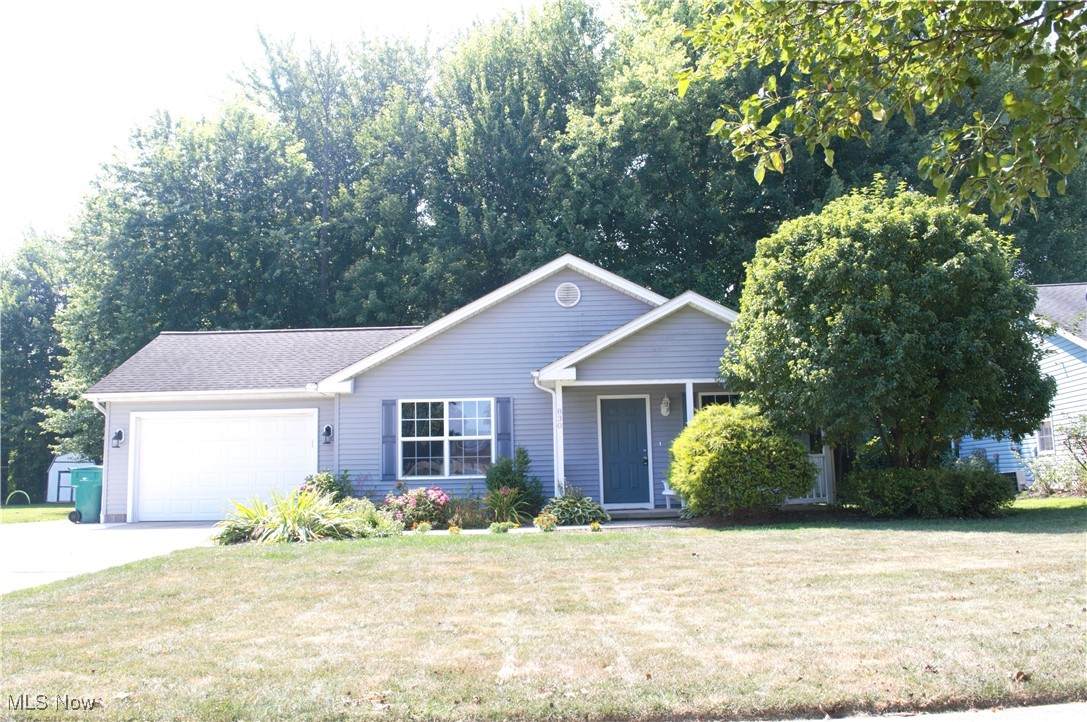 830 Millwood Dr - Photo 1