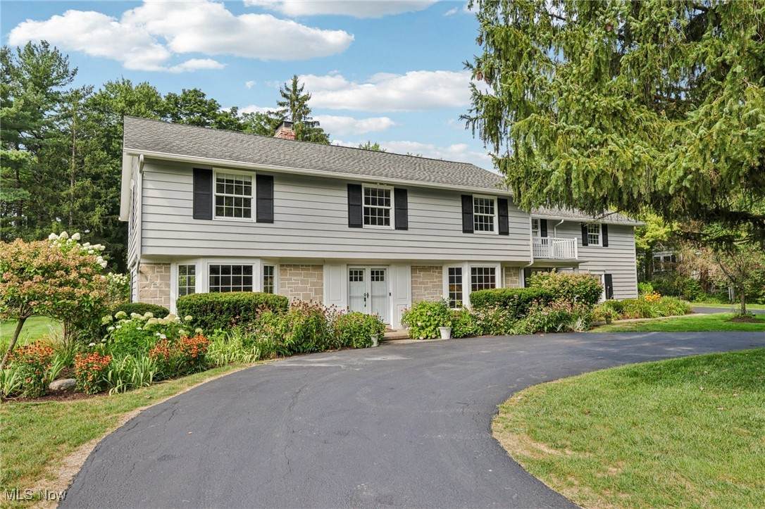 31849 Fairmount Boulevard - Photo 1