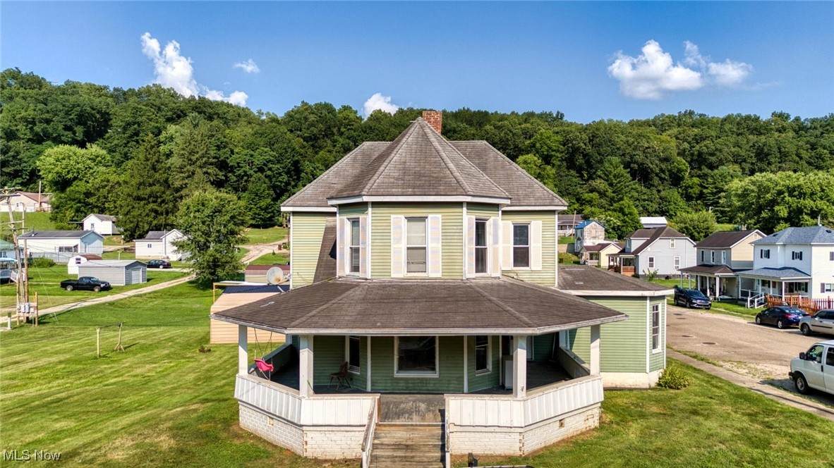 23 Madison Street - Photo 1