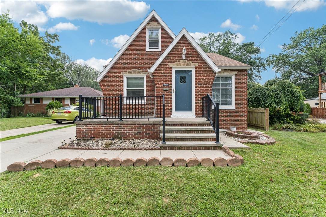 3801 Burger Avenue - Photo 1