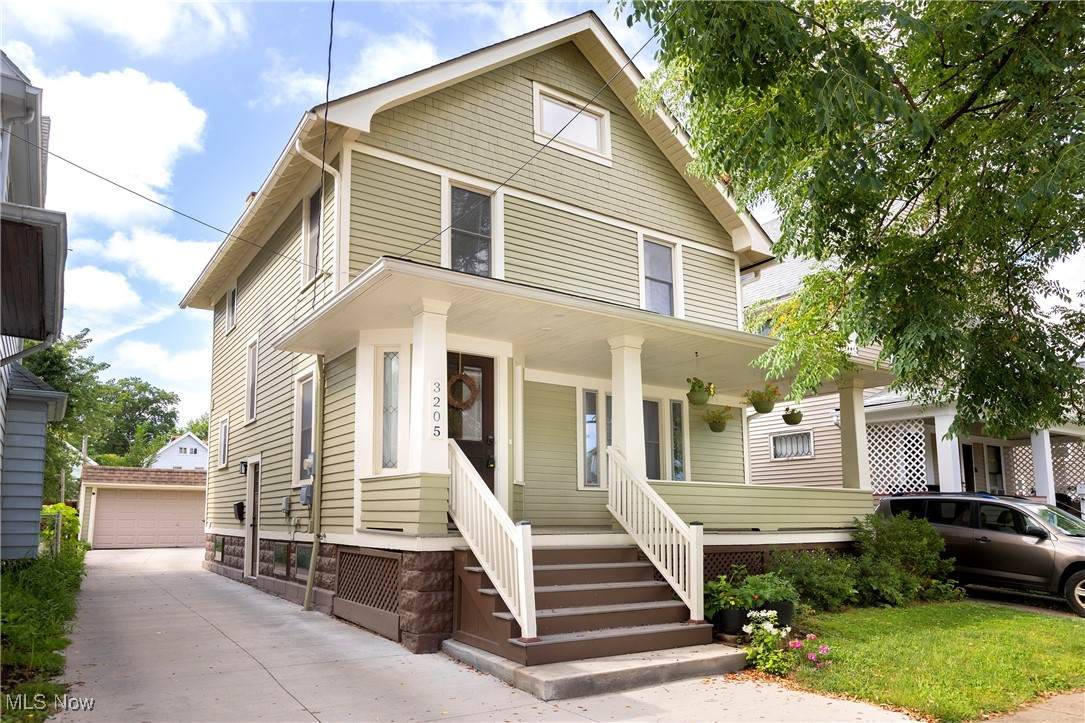 3205 Mapledale Avenue - Photo 1