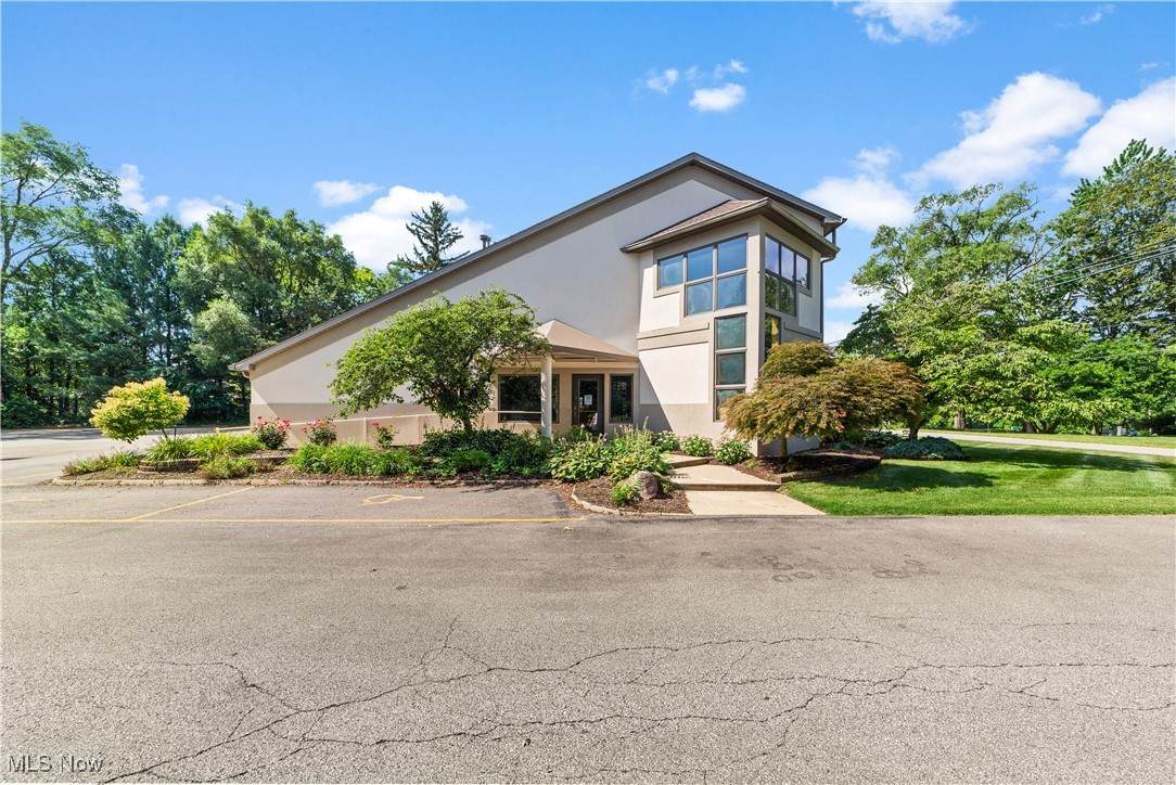 6071 Middle Ridge Road - Photo 1