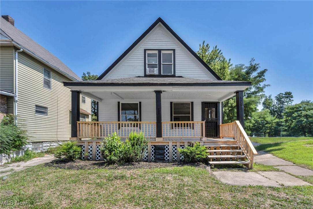 1261 123rd Street - Photo 1