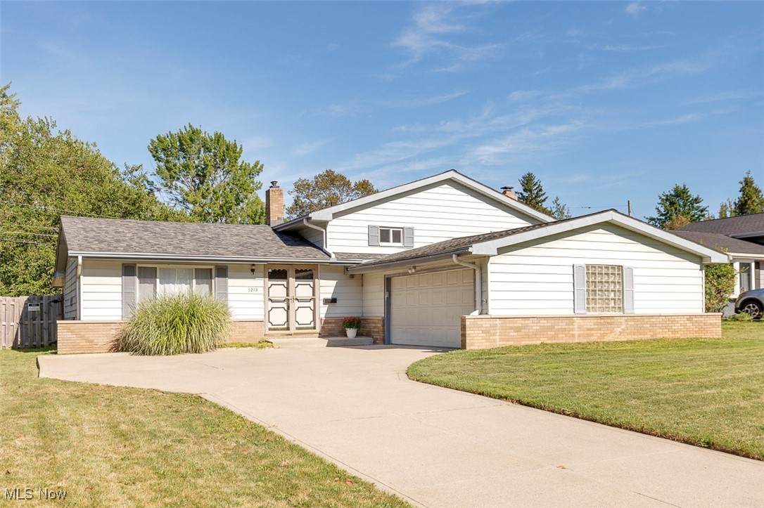 7273 Normandy Drive - Photo 1