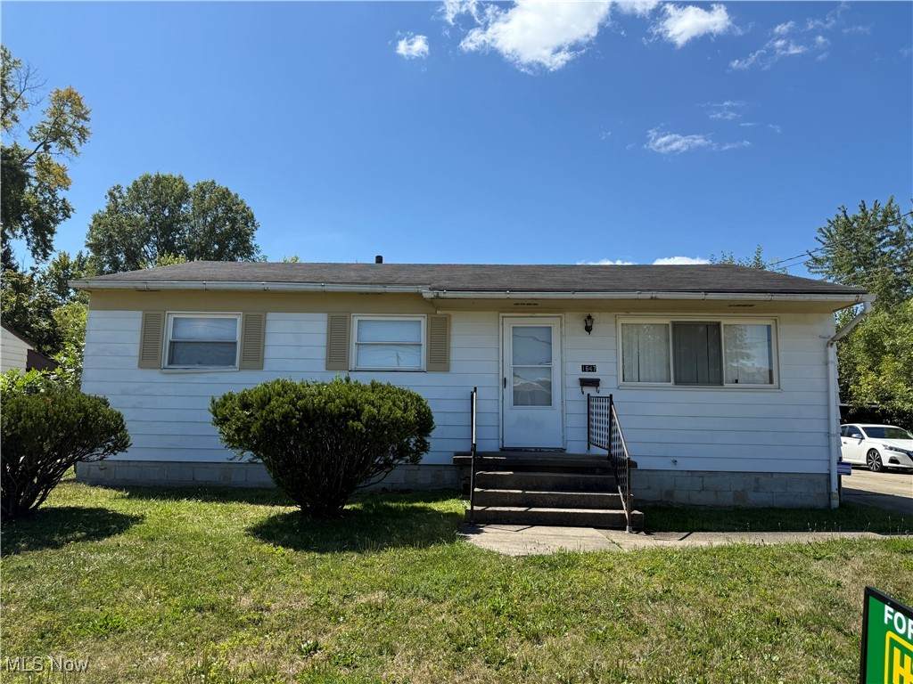 1647 Southern Boulevard - Photo 1