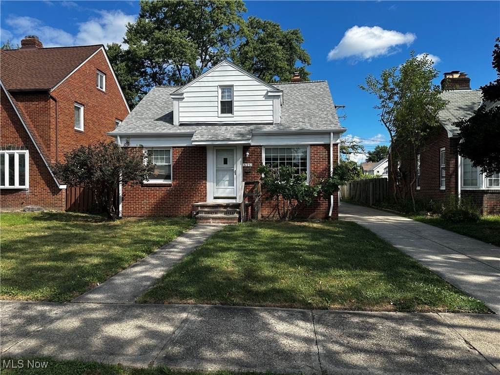 21251 Lake Shore Boulevard - Photo 1