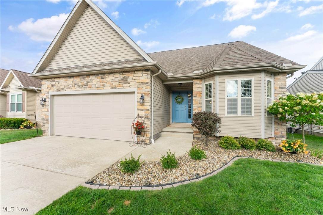 279 Potters Circle - Photo 1