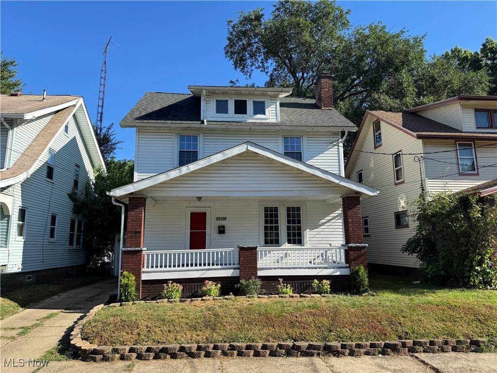 2425 7th Street - Photo 1
