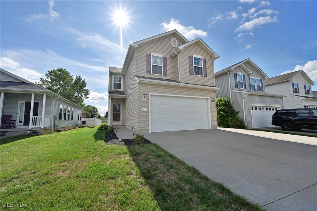 812 Bearing Court - Photo 1