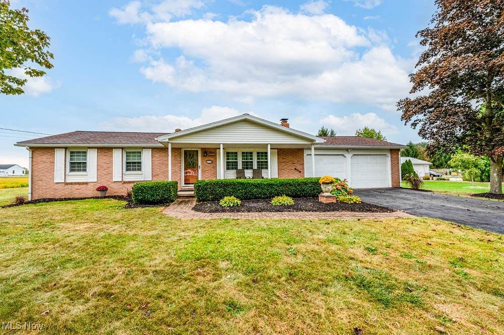 1103 Pine Lake Road - Photo 1